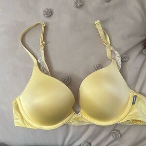 AERIE yellow lace bra
